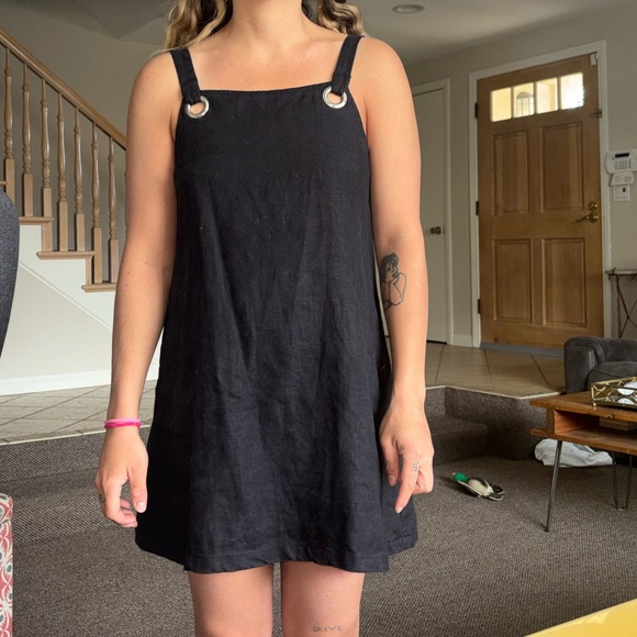 Dress - Picture 4 of 12